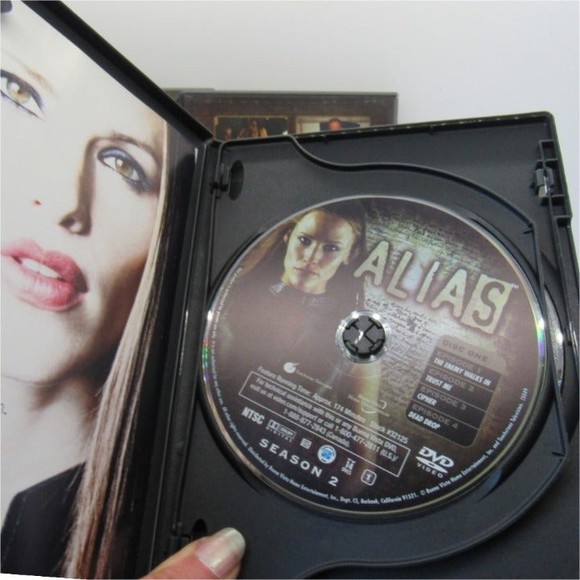 Alias - The Complete 2nd Season 6-Disc - Picture 5 of 10